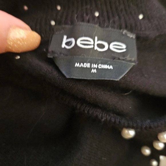 Bebe Womens Black Slightly Cropped Mock Neck Sweater With Pearl Accents M - Picture 10 of 13